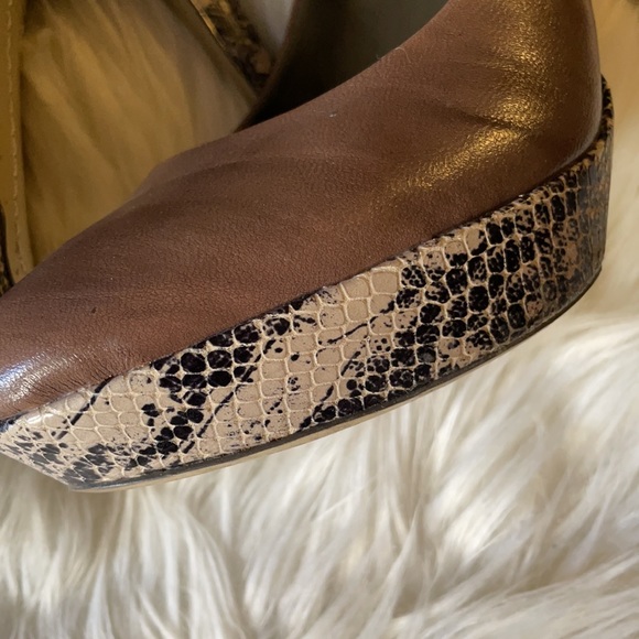 BCBG Heels - Picture 6 of 10